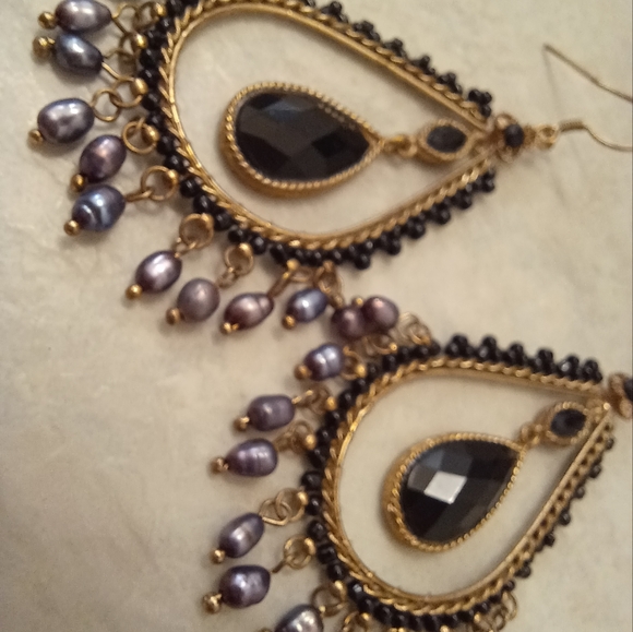 Freshwater pearl dangles. - Picture 7 of 9